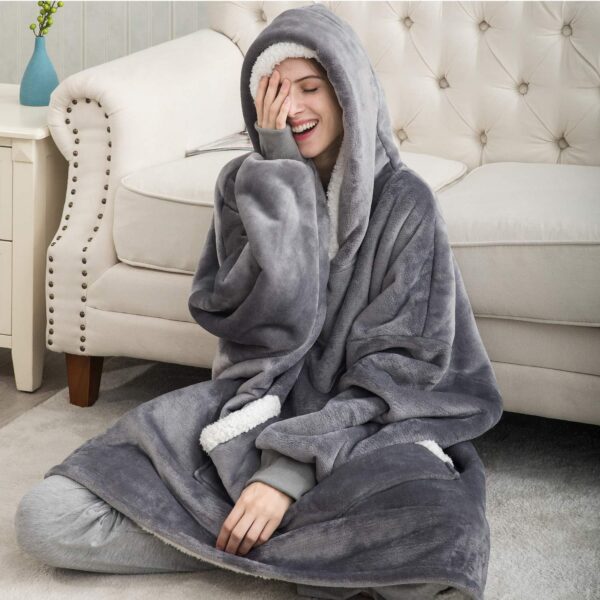2021 fall/winter wearable lamb velvet lazy blanket, home casual plush sweater, wearable blanket - Image 2