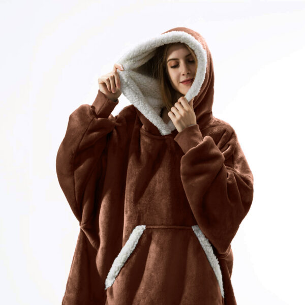 2021 fall/winter wearable lamb velvet lazy blanket, home casual plush sweater, wearable blanket - Image 6